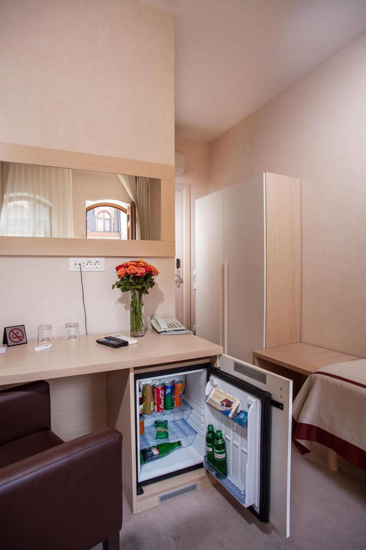 Boutique Hotel Palais Royal Odesa Habitación foto